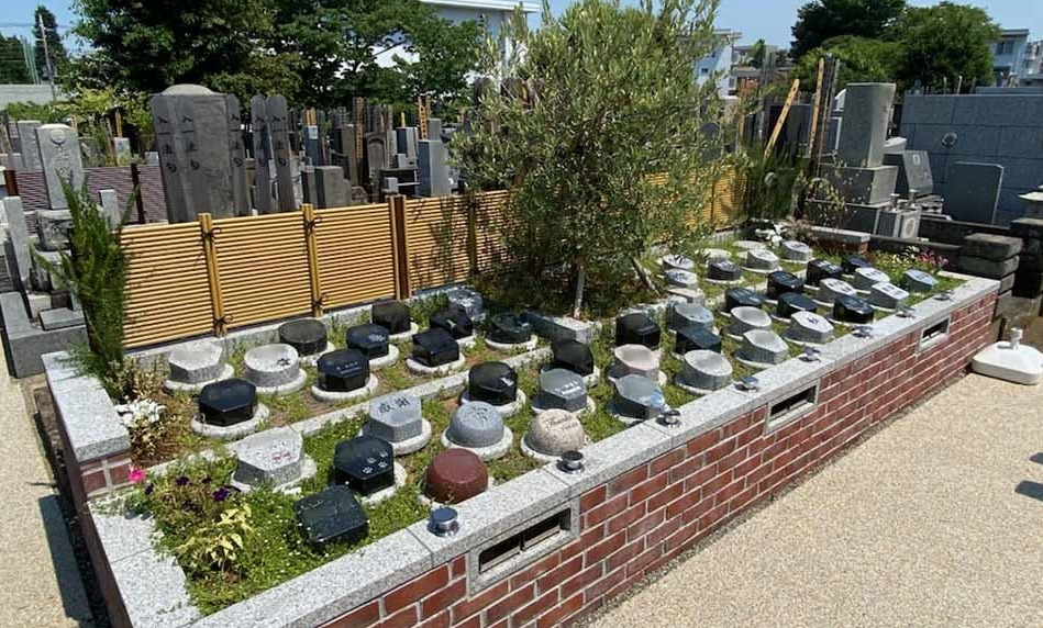 仮宿院 庭園型樹木葬「ともいき」(東京都練馬区)